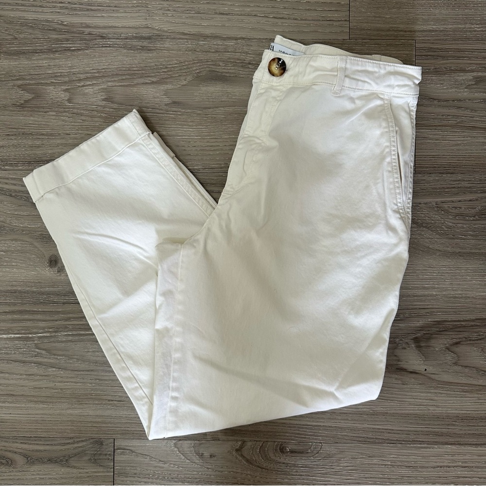 Zara Women’s Mid-Rise Barrel Pant with Cuffed Hem, Slant pockets, White, Size 10